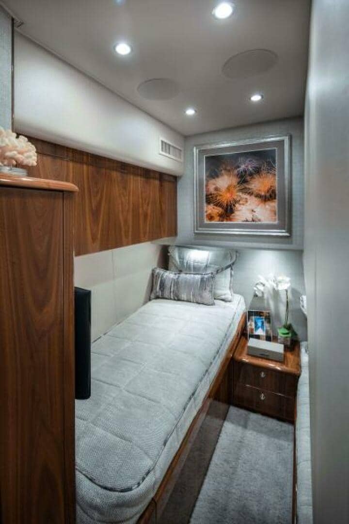 2027 Viking 58 Convertible "2027 Viking 58C" photo 14
