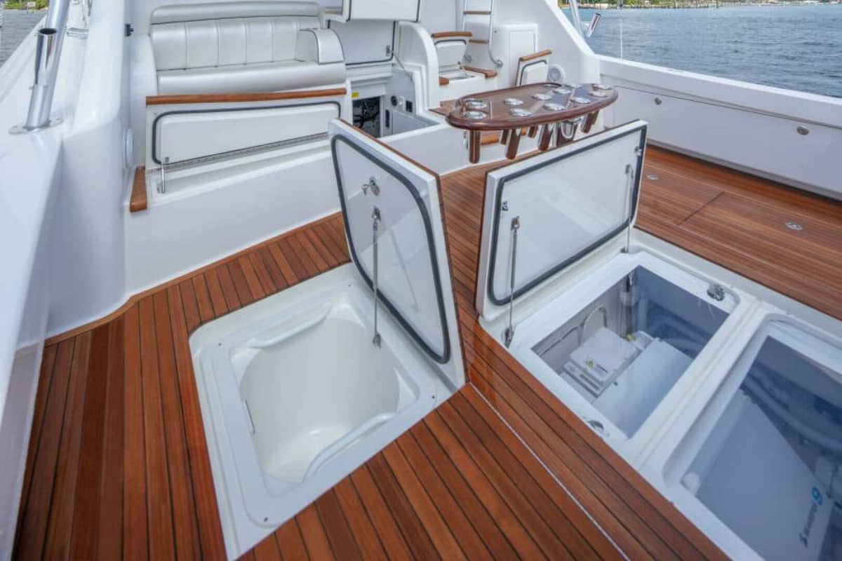 2027 Viking 58 Convertible "2027 Viking 58C" photo 9