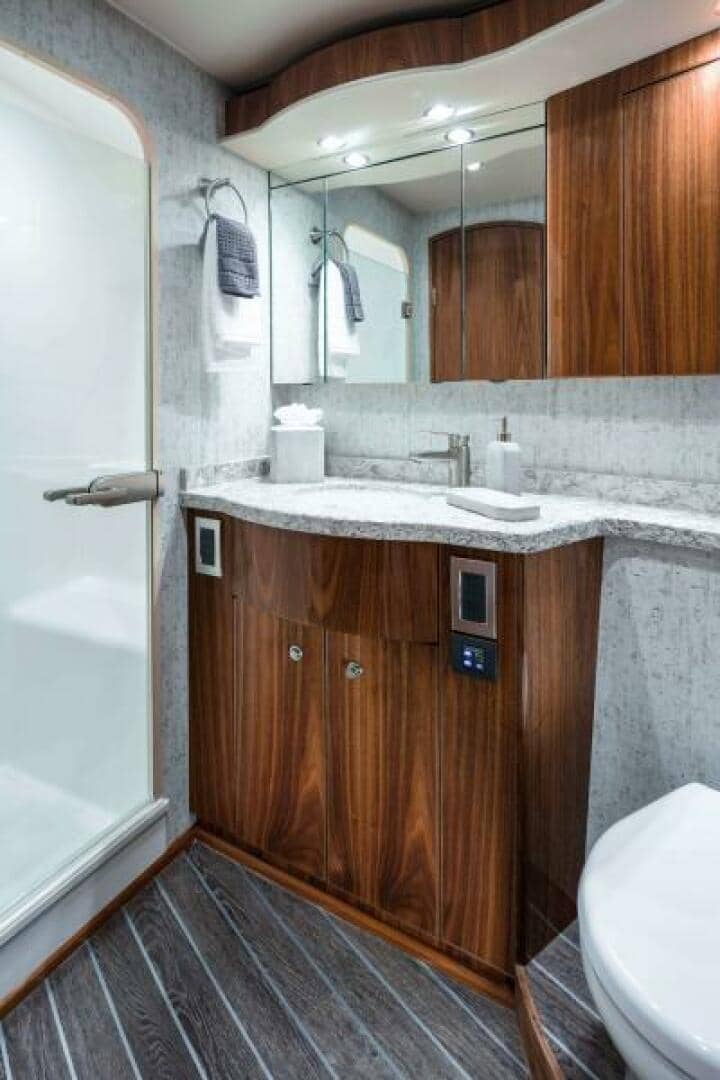 2027 Viking 58 Convertible "2027 Viking 58C" photo 24
