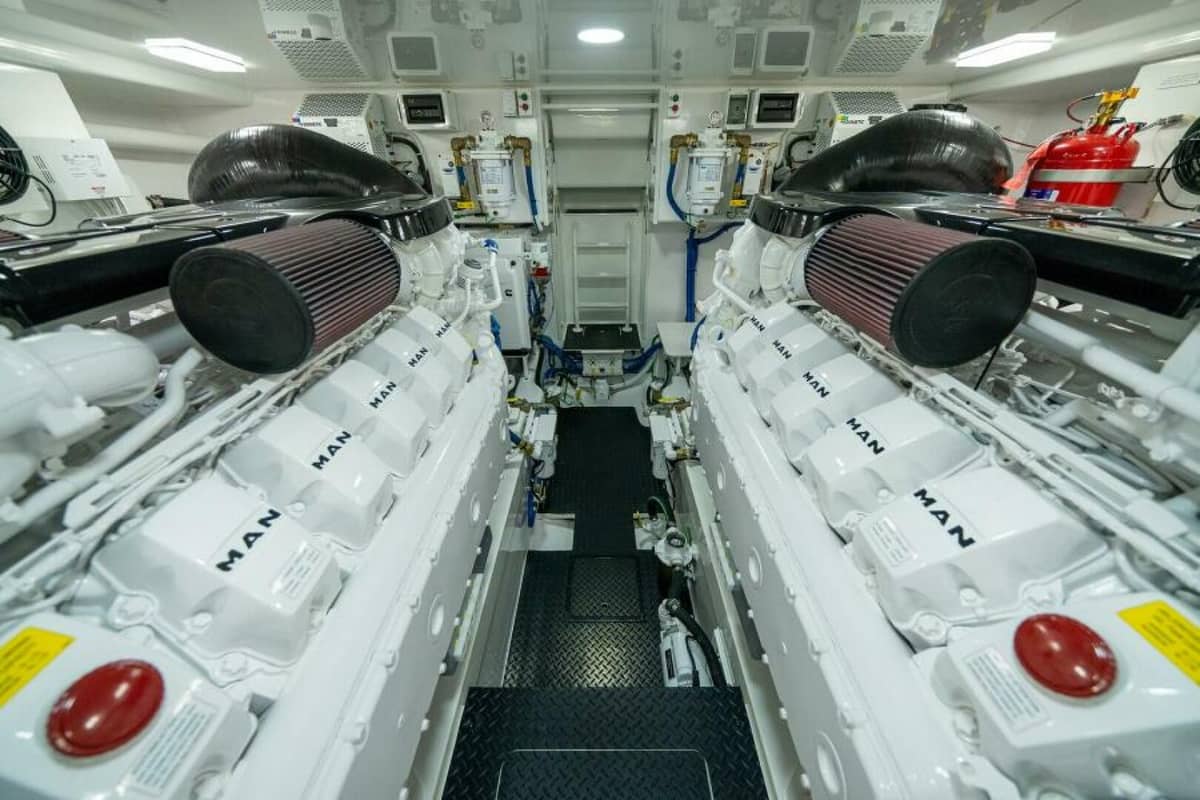 2027 Viking 54 Sport Coupe "2027 Viking 54SC" photo 11