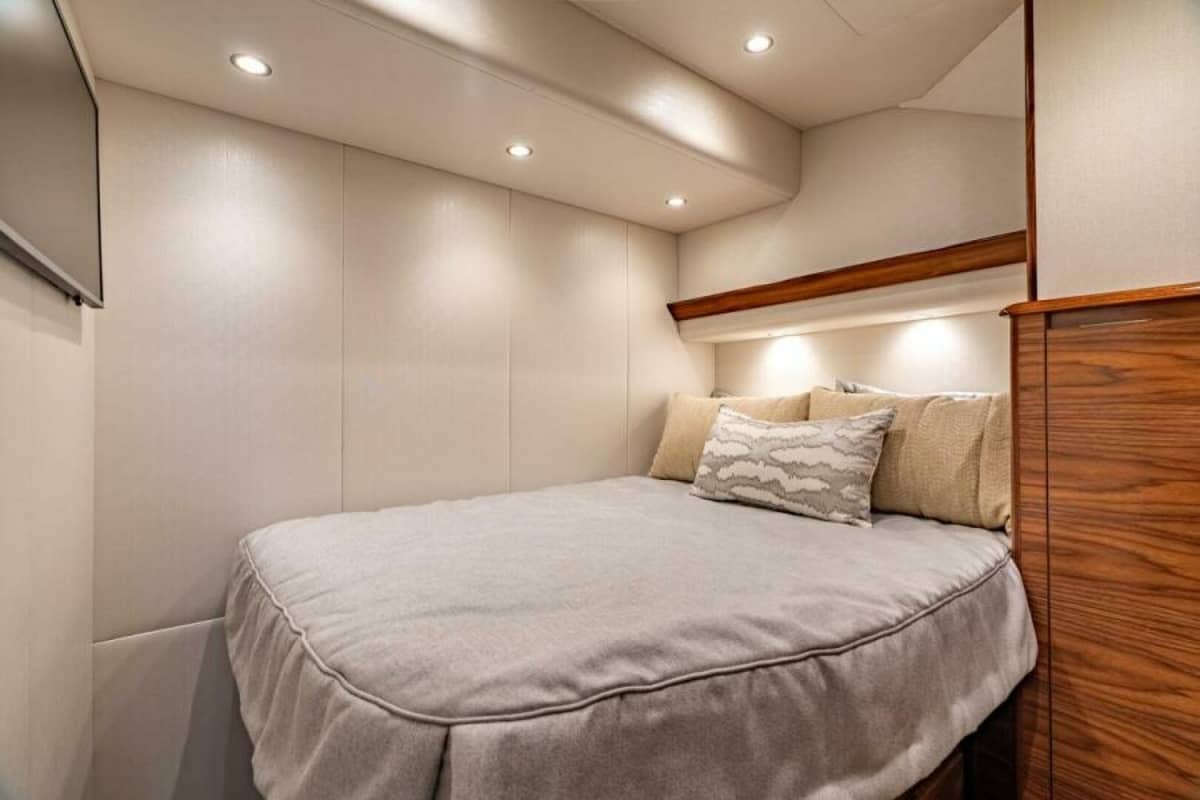 2027 Viking 54 Sport Tower "2027 Viking 54ST" photo 42