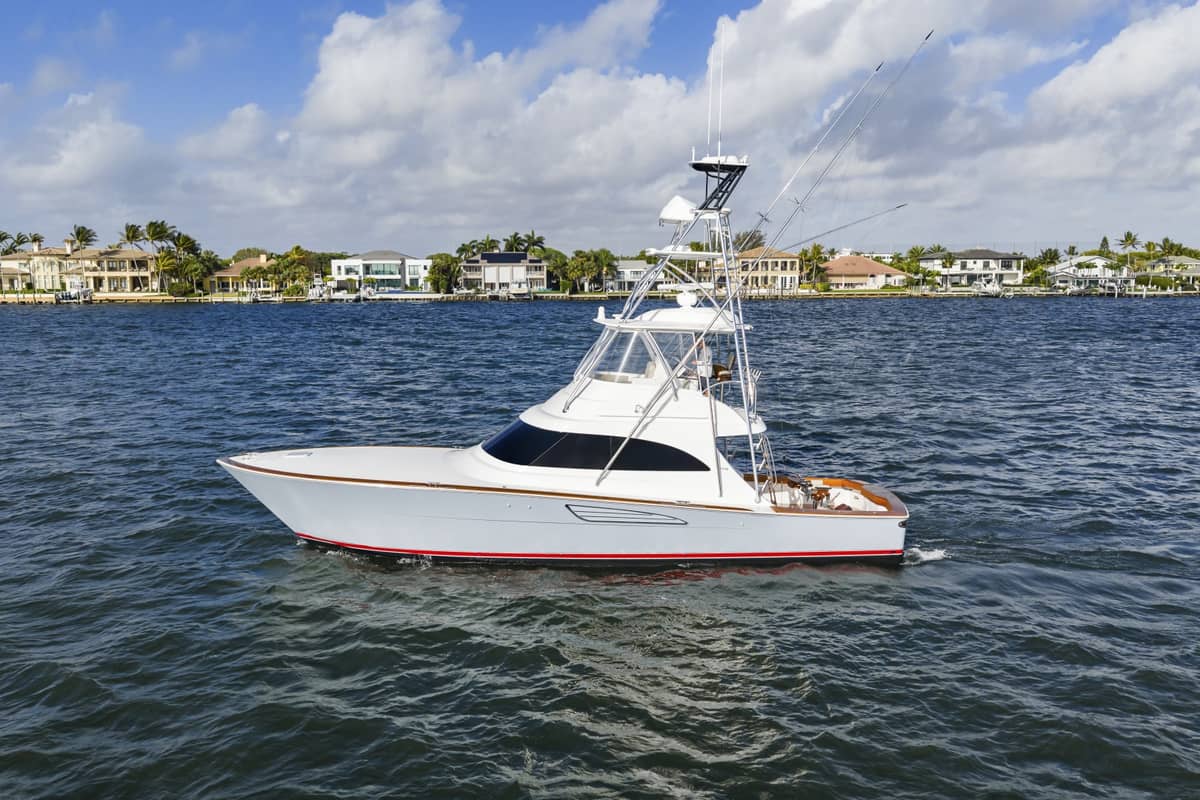2027 Viking 50 Billfish "2027 Viking 50BF" photo 2