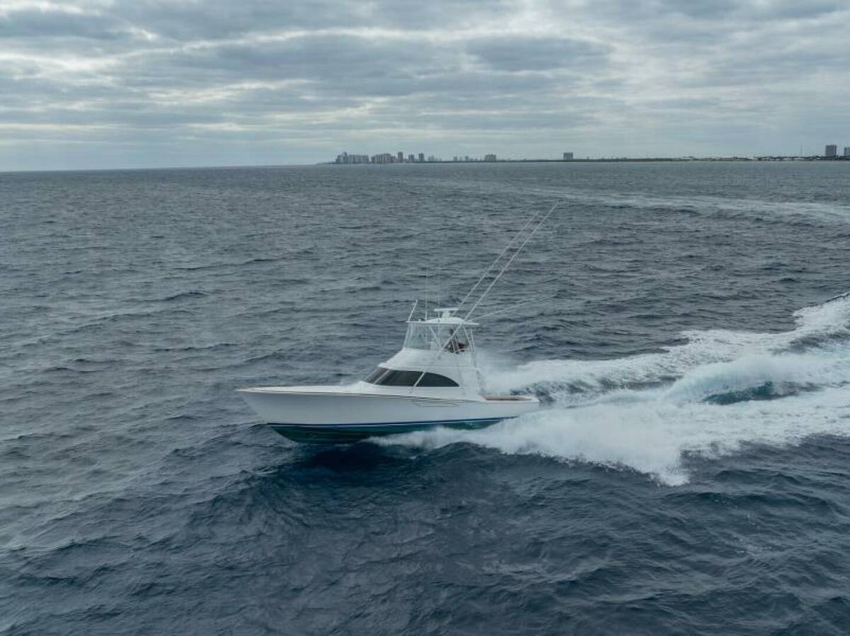2027 Viking 46 Billfish "2027 Viking 46 BF" photo 8