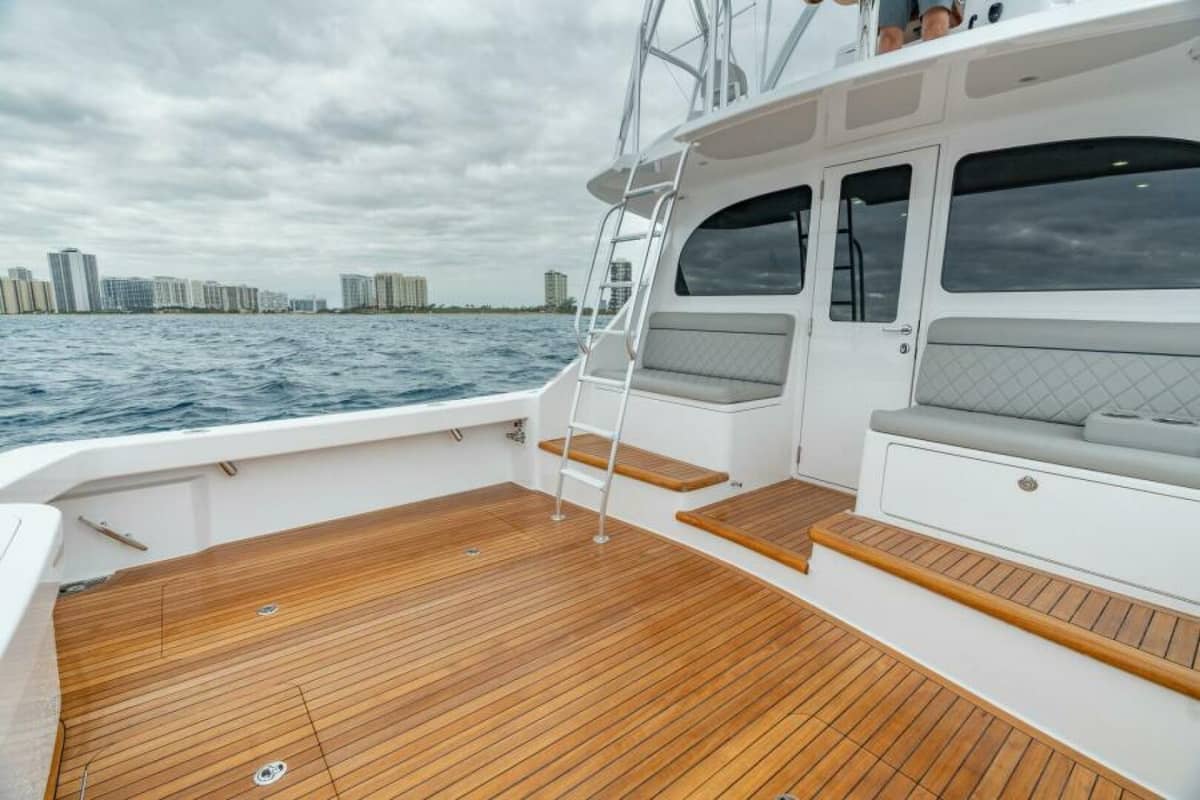 2027 Viking 46 Billfish "2027 Viking 46 BF" photo 14