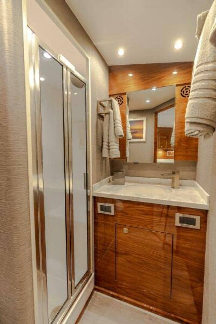 2027 Viking 46 Billfish "2027 Viking 46 BF" photo 28
