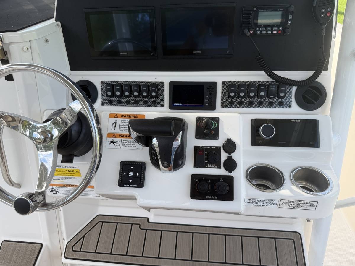 2022 Cutwater C-24 CW photo 4