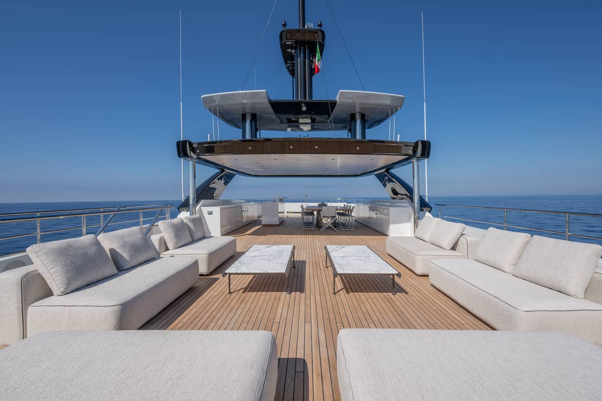 2026 Benetti Class 44M "Lumina" photo 35