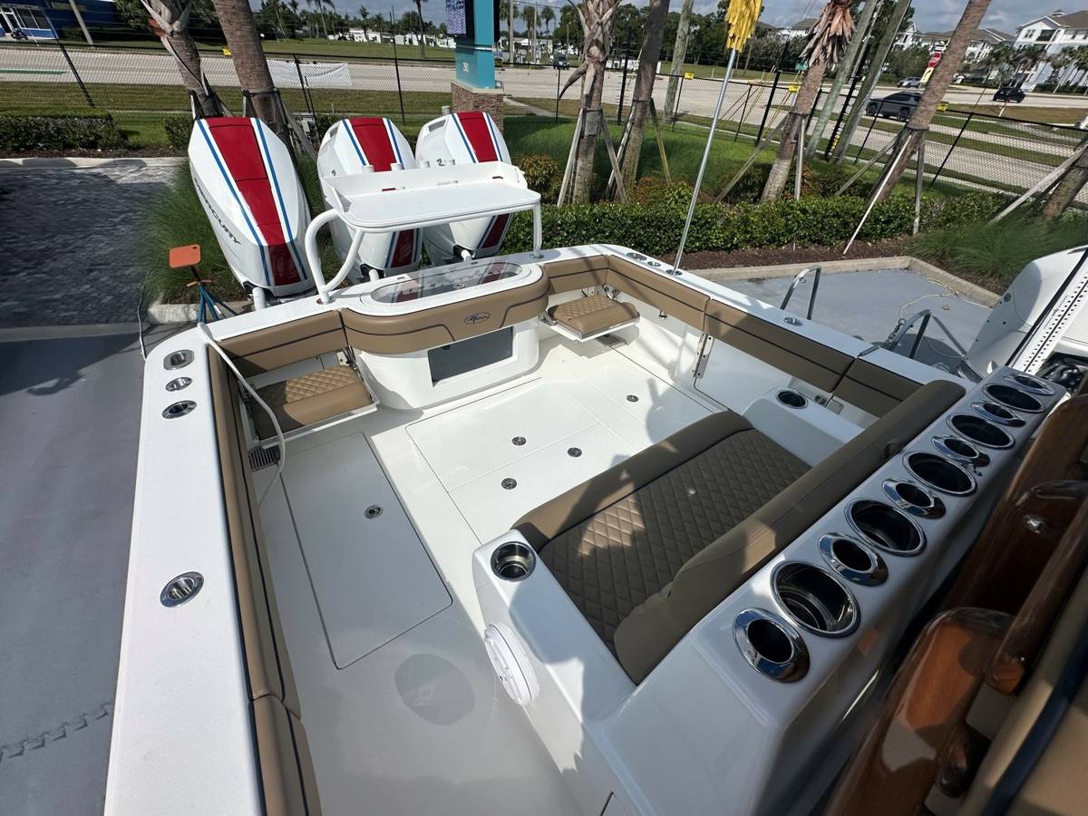 2026 Valhalla Boatworks V37 "Love & Luck" photo 9