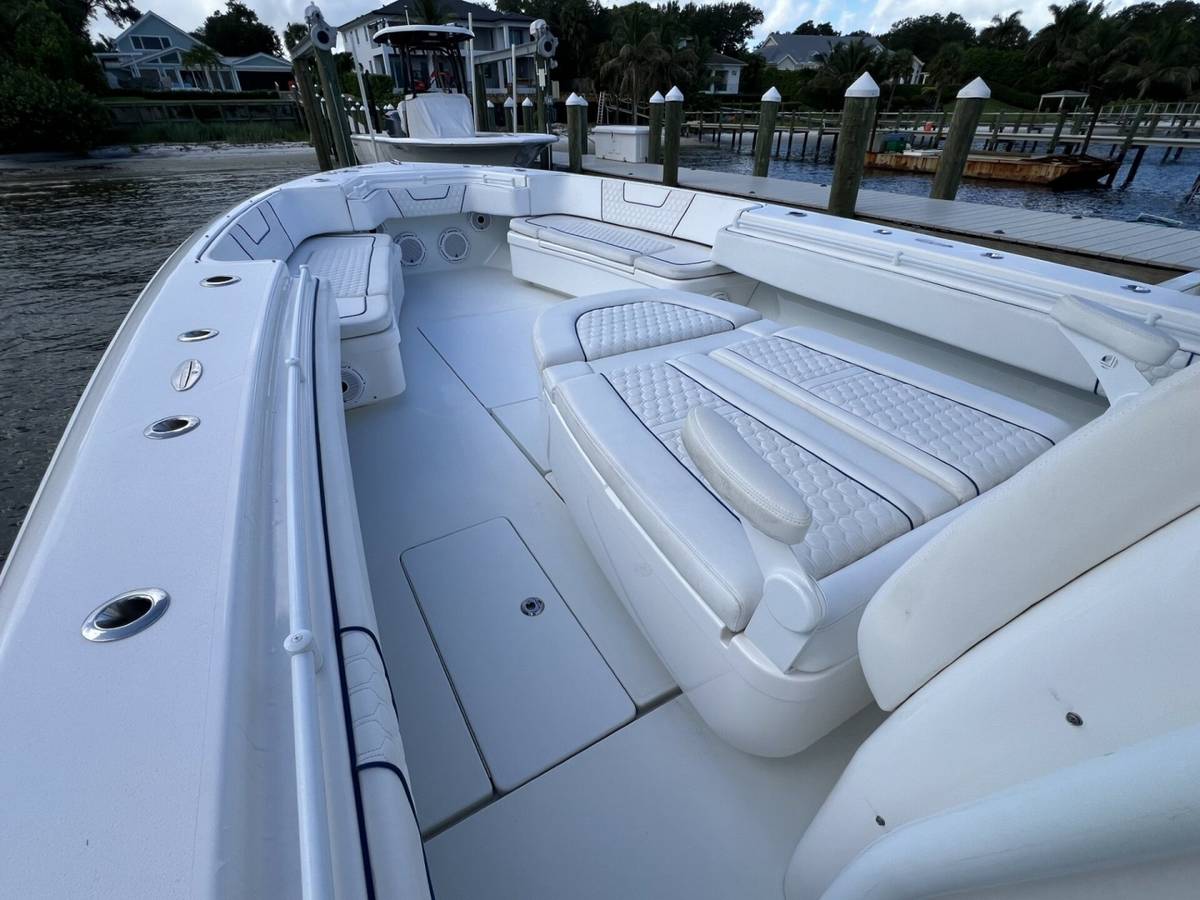 2021 Contender 44 ST "NAUTI GIRL" photo 19
