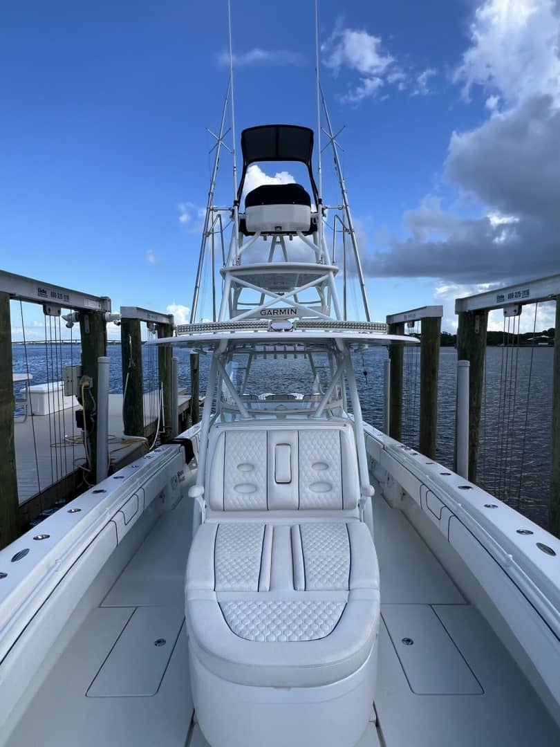 2021 Contender 44 ST "NAUTI GIRL" photo 21