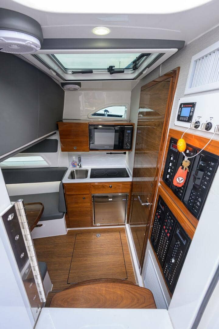 2023 Valhalla Boatworks V-46 "PATRIOT" photo 18