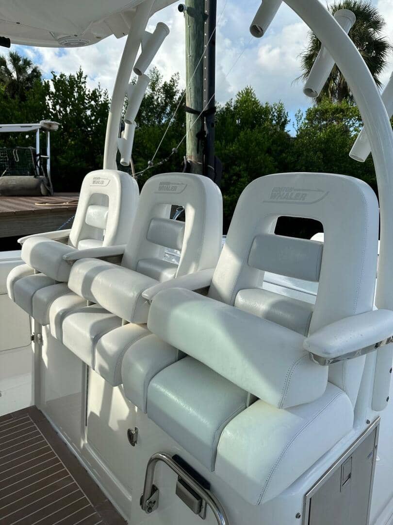 2012 Boston Whaler 370 Outrage "Outrageous" photo 4