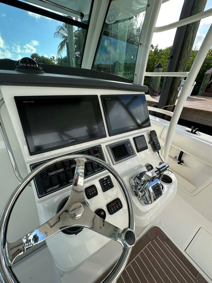 2012 Boston Whaler 370 Outrage "Outrageous" photo 8