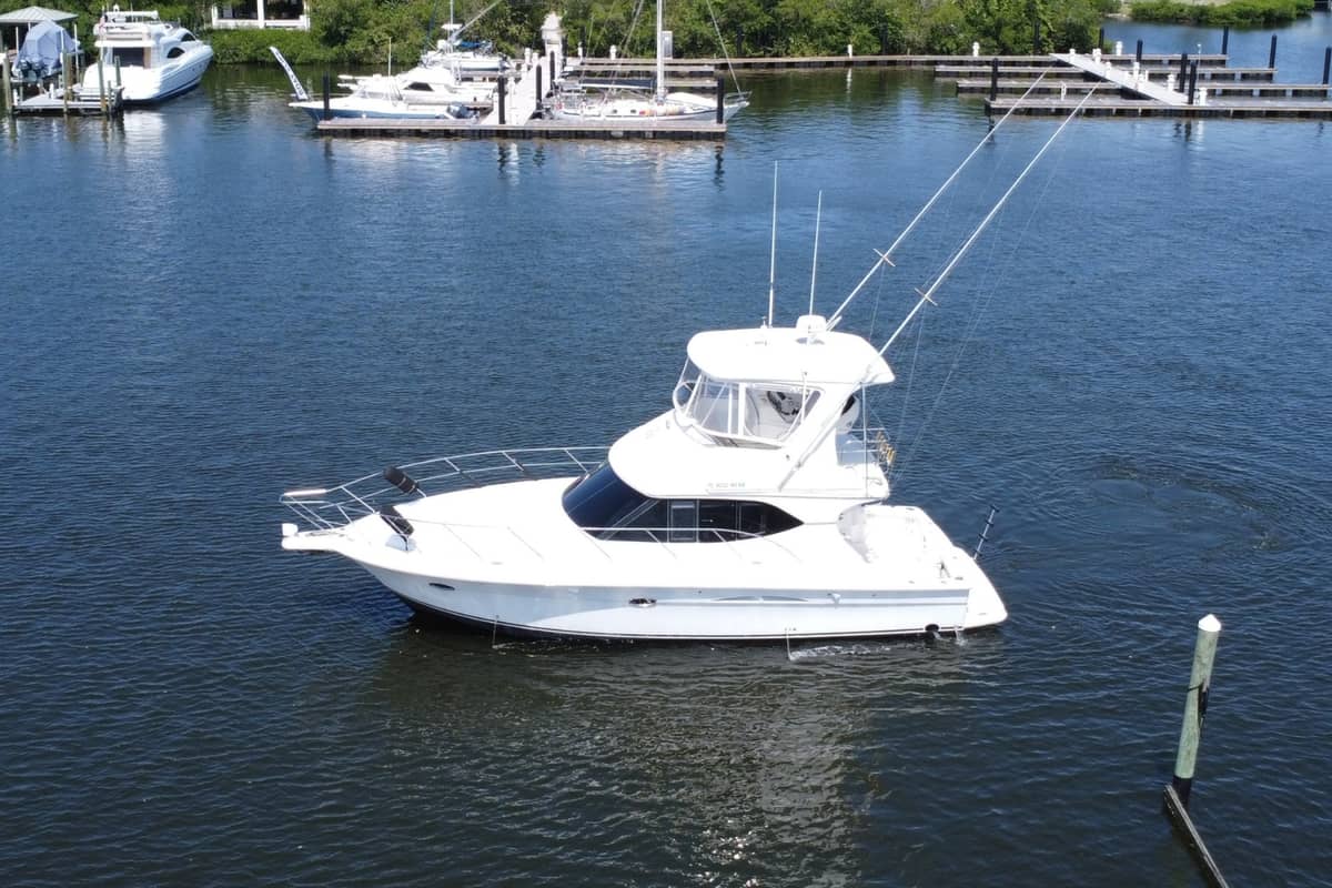 2005 Silverton Convertible photo 4
