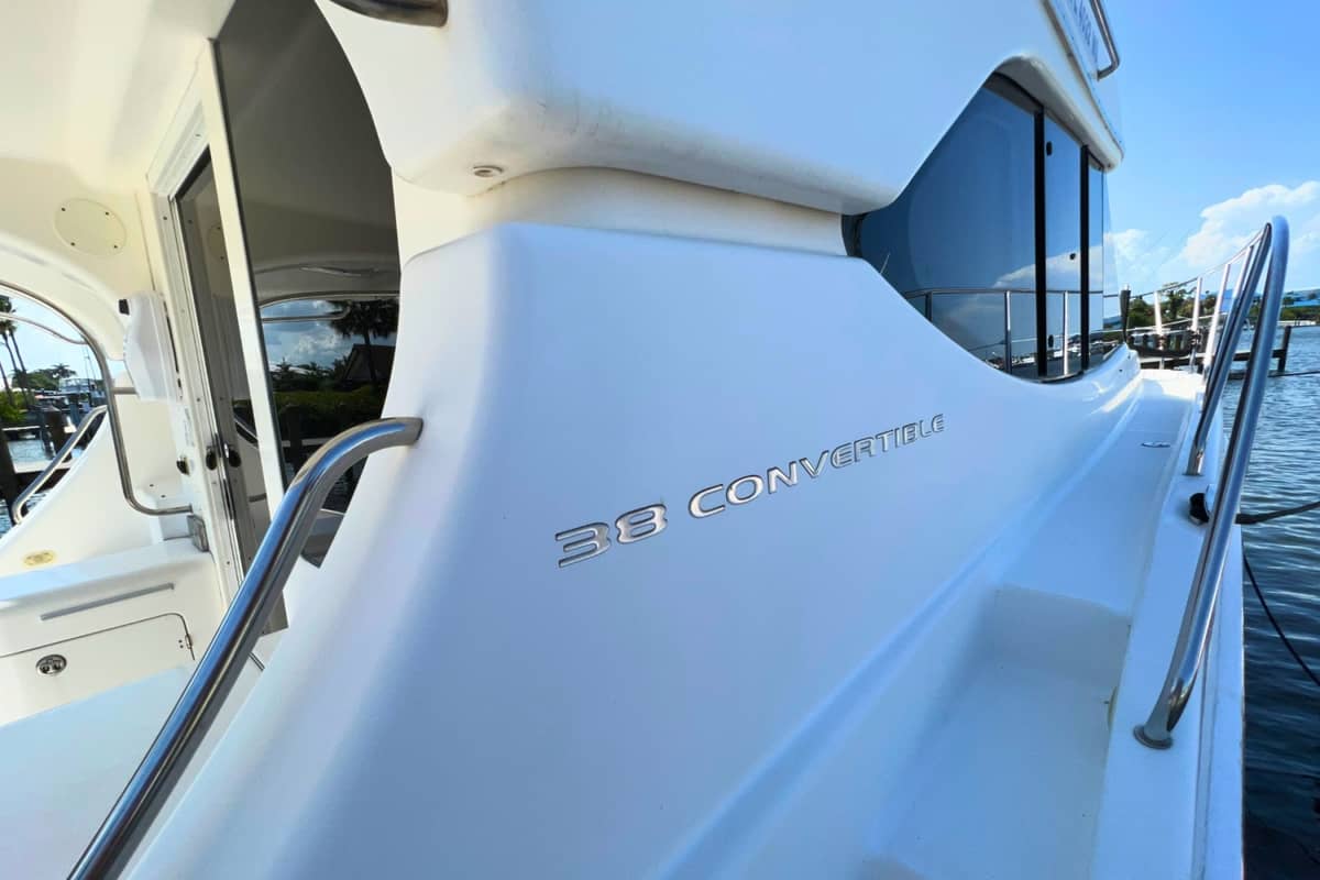 2005 Silverton Convertible photo 38