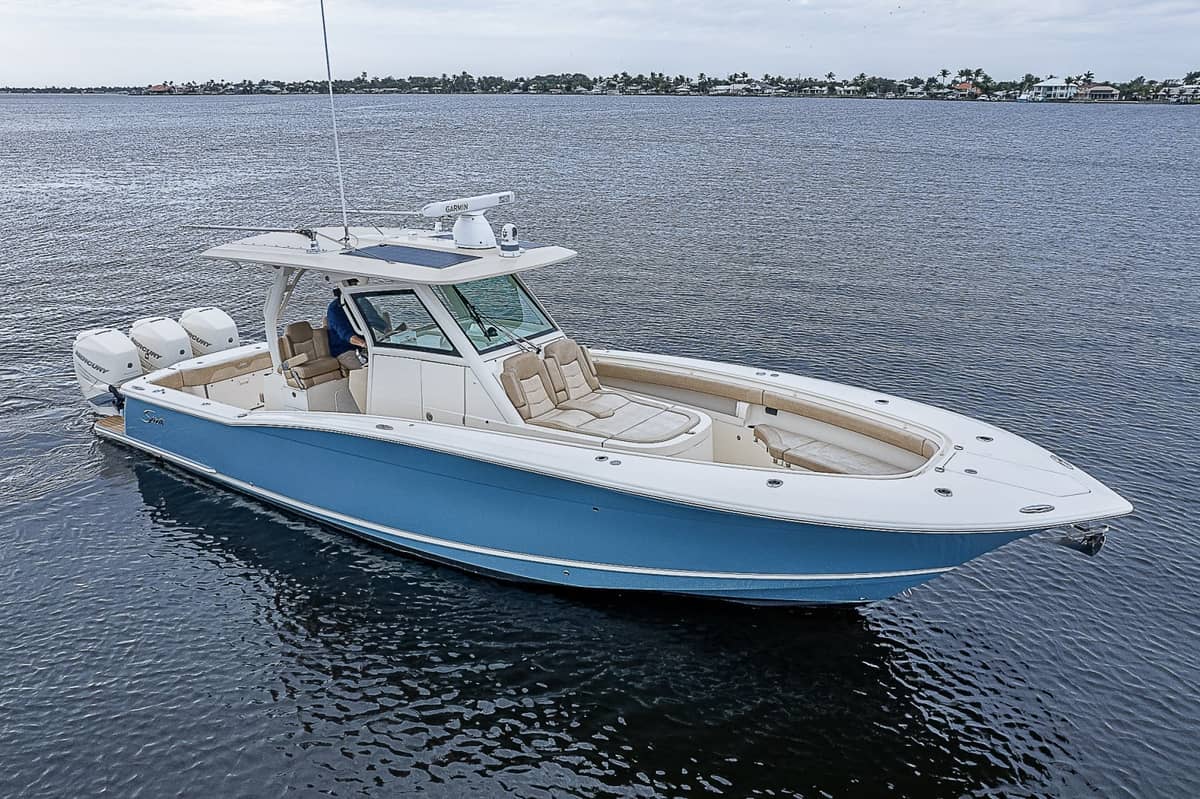 2018 Scout 355 LXF "WOLVERINE" photo 11