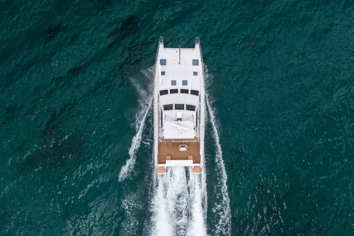 2000 Venturer 44 Catamaran/Sportfish "Fifth Day" photo 9