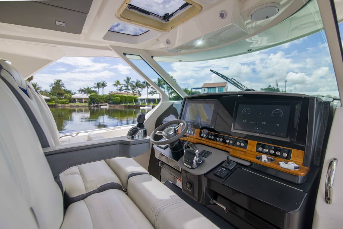 2019 Tiara Yachts 38LS "One One" photo 43