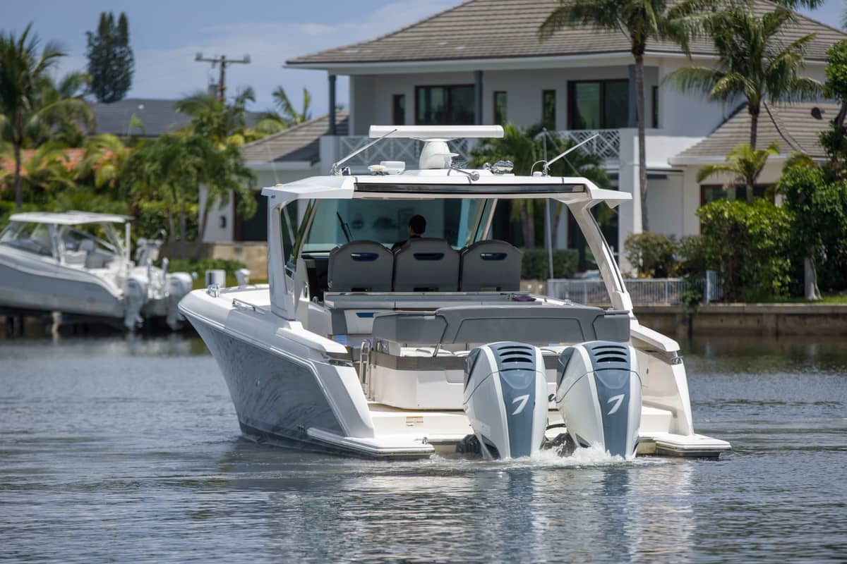 2019 Tiara Yachts 38LS "One One" photo 8