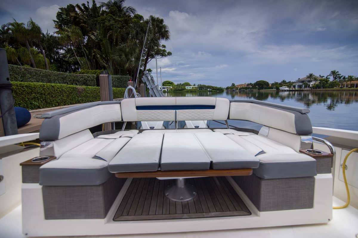 2019 Tiara Yachts 38LS "One One" photo 20
