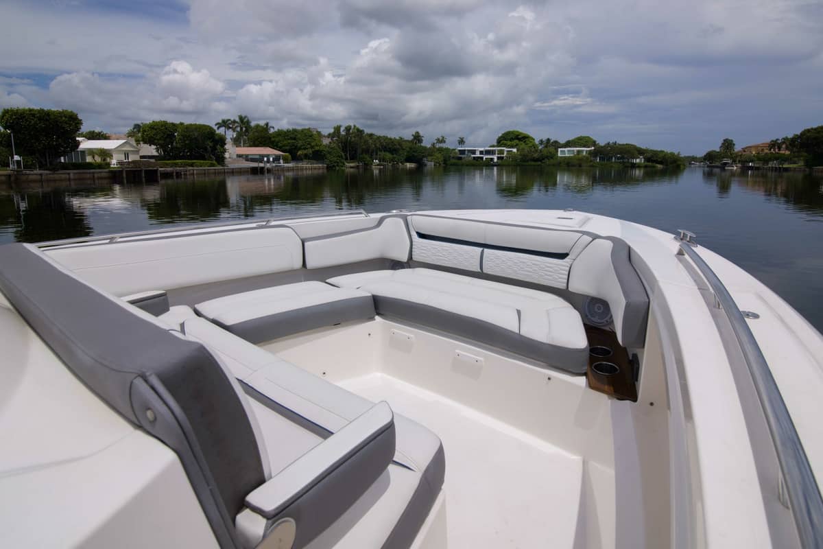 2019 Tiara Yachts 38LS "One One" photo 21