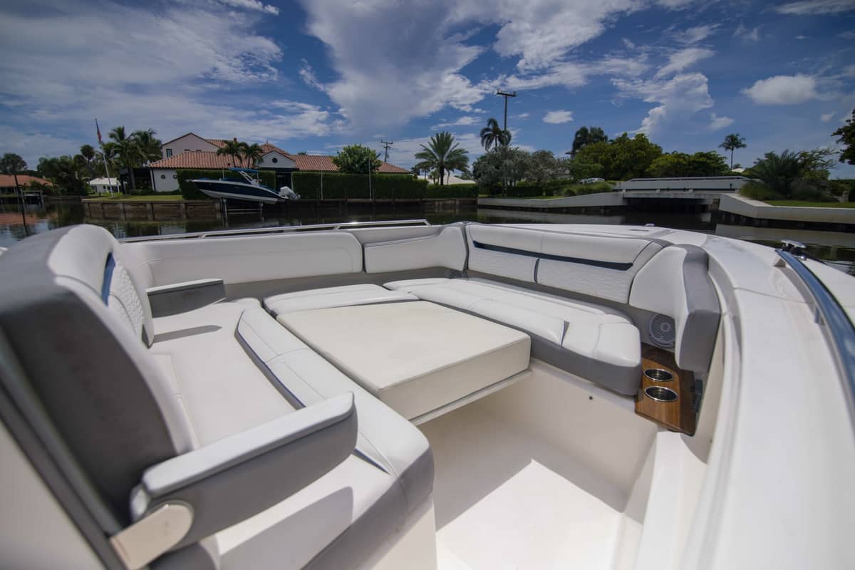 2019 Tiara Yachts 38LS "One One" photo 15