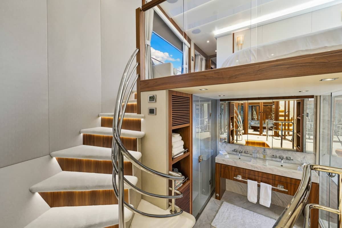 2018 Sunseeker 95 Motoryacht "JUST ONE MORE" photo 14