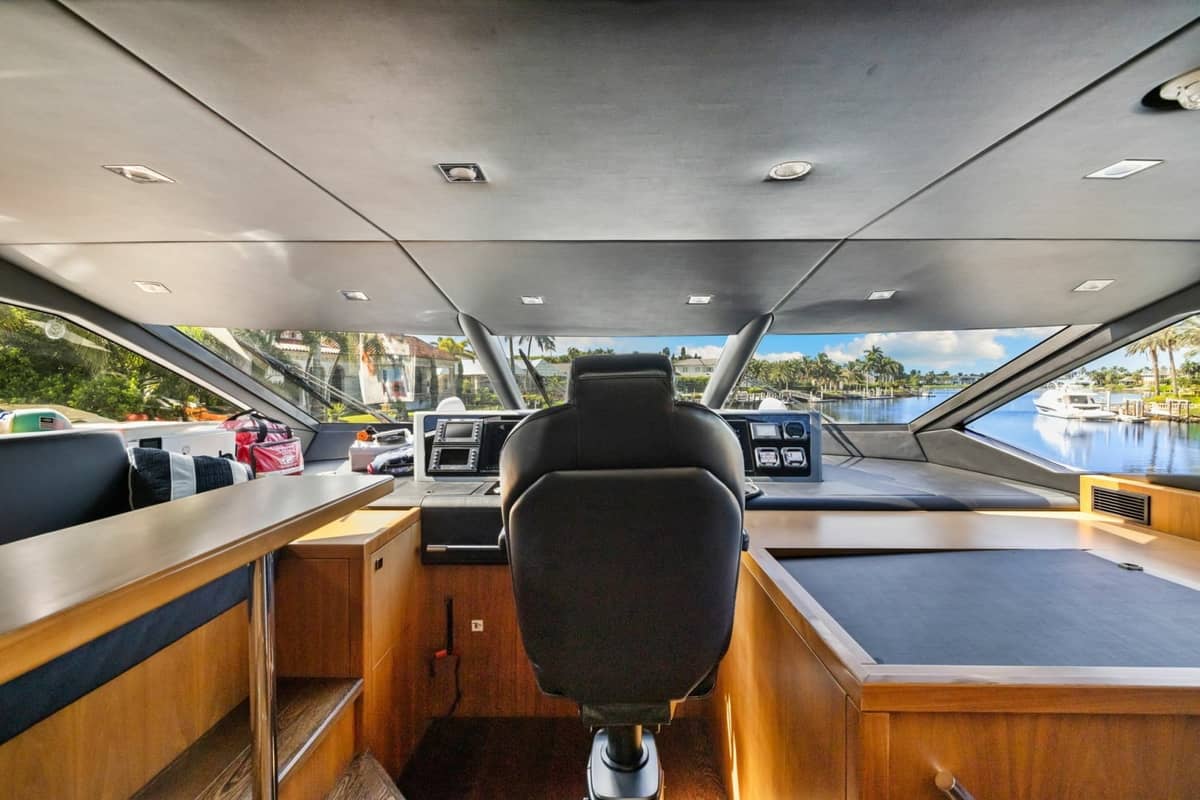 2018 Sunseeker 95 Motoryacht "JUST ONE MORE" photo 31