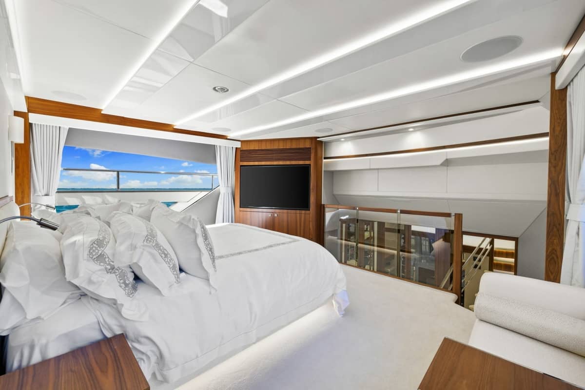 2018 Sunseeker 95 Motoryacht "JUST ONE MORE" photo 11