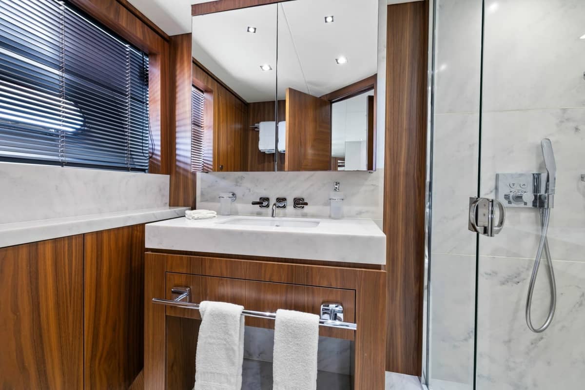 2018 Sunseeker 95 Motoryacht "JUST ONE MORE" photo 24