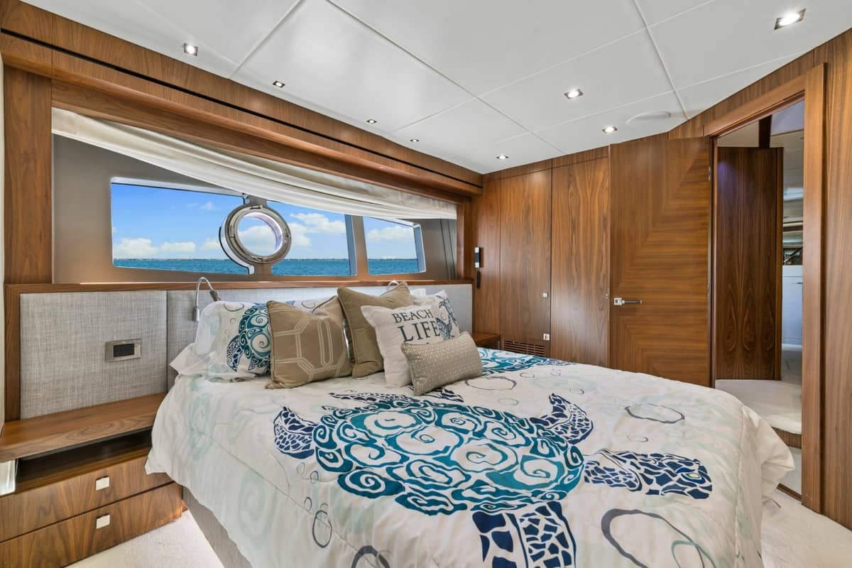 2018 Sunseeker 95 Motoryacht "JUST ONE MORE" photo 16