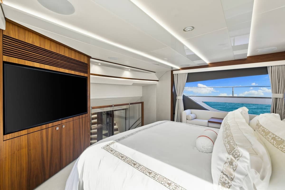 2018 Sunseeker 95 Motoryacht "JUST ONE MORE" photo 12