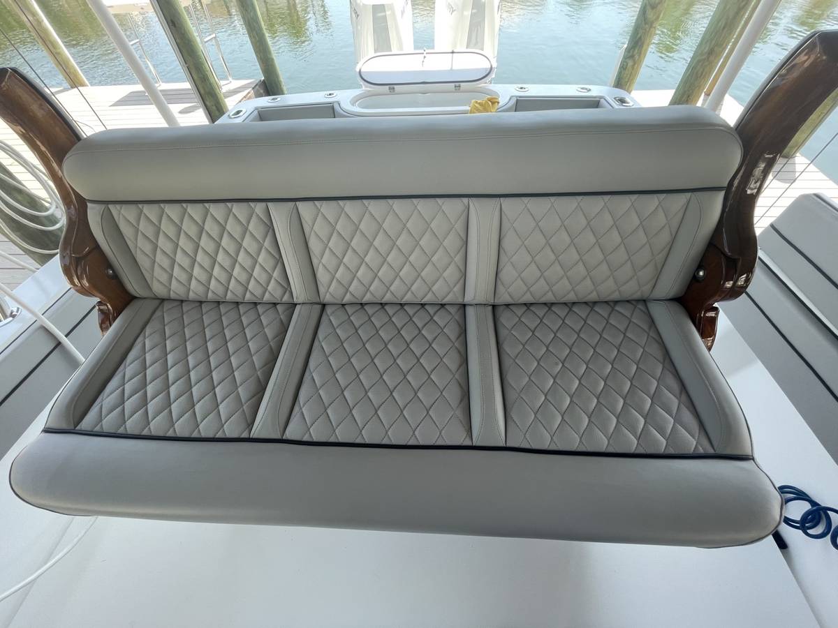 2025 Valhalla Boatworks V-33 "TORO" photo 17