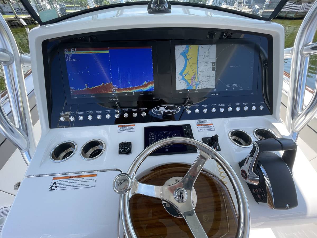 2025 Valhalla Boatworks V-33 "TORO" photo 8