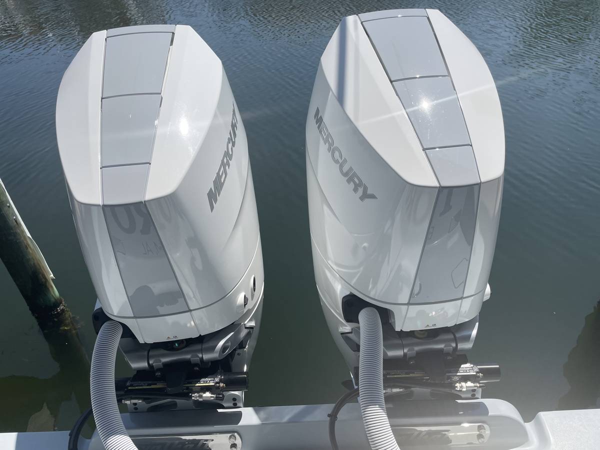 2025 Valhalla Boatworks V-33 "TORO" photo 28