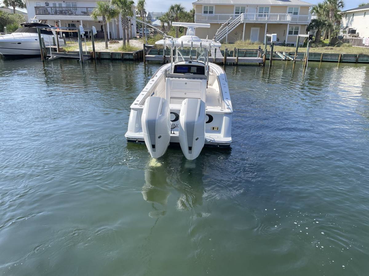 2025 Valhalla Boatworks V-33 "TORO" photo 4
