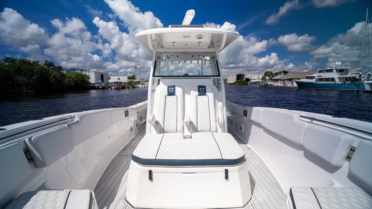 2025 Sea Fox 328 Commander "BLUE LEADER" photo 3