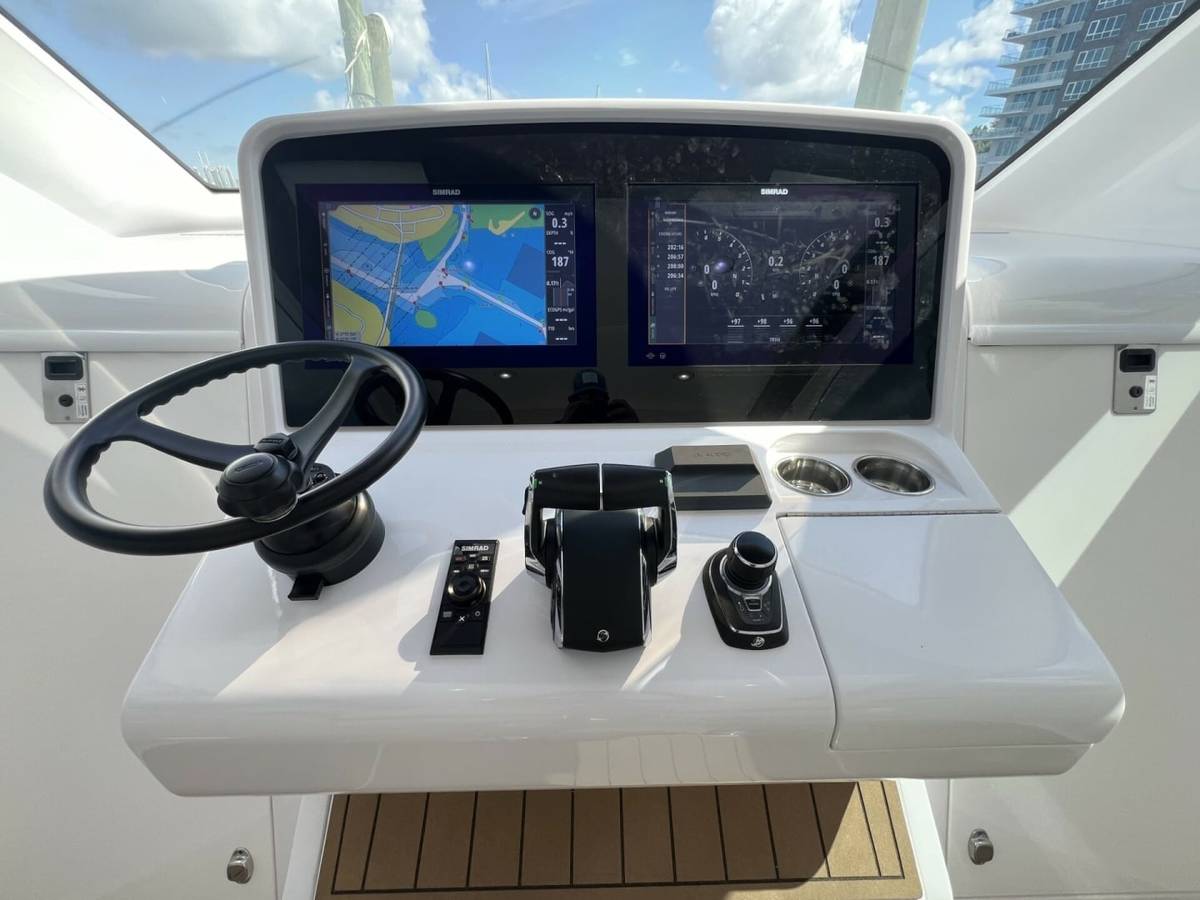2023 Custom 53 Queen/Smith Custom Boat photo 28