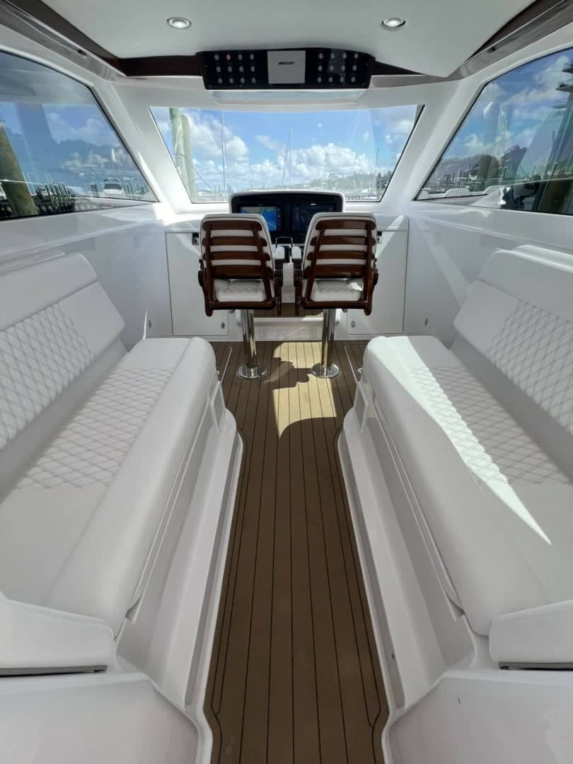 2023 Custom 53 Queen/Smith Custom Boat photo 26