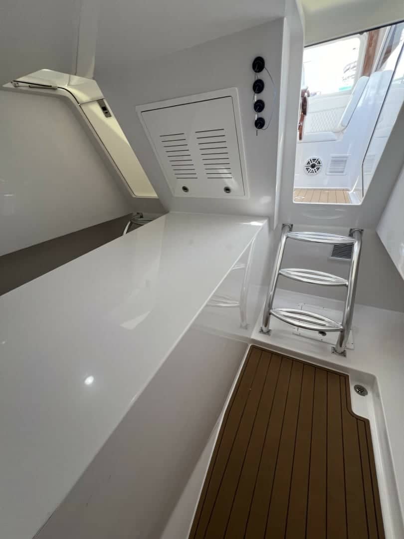 2023 Custom 53 Queen/Smith Custom Boat photo 34