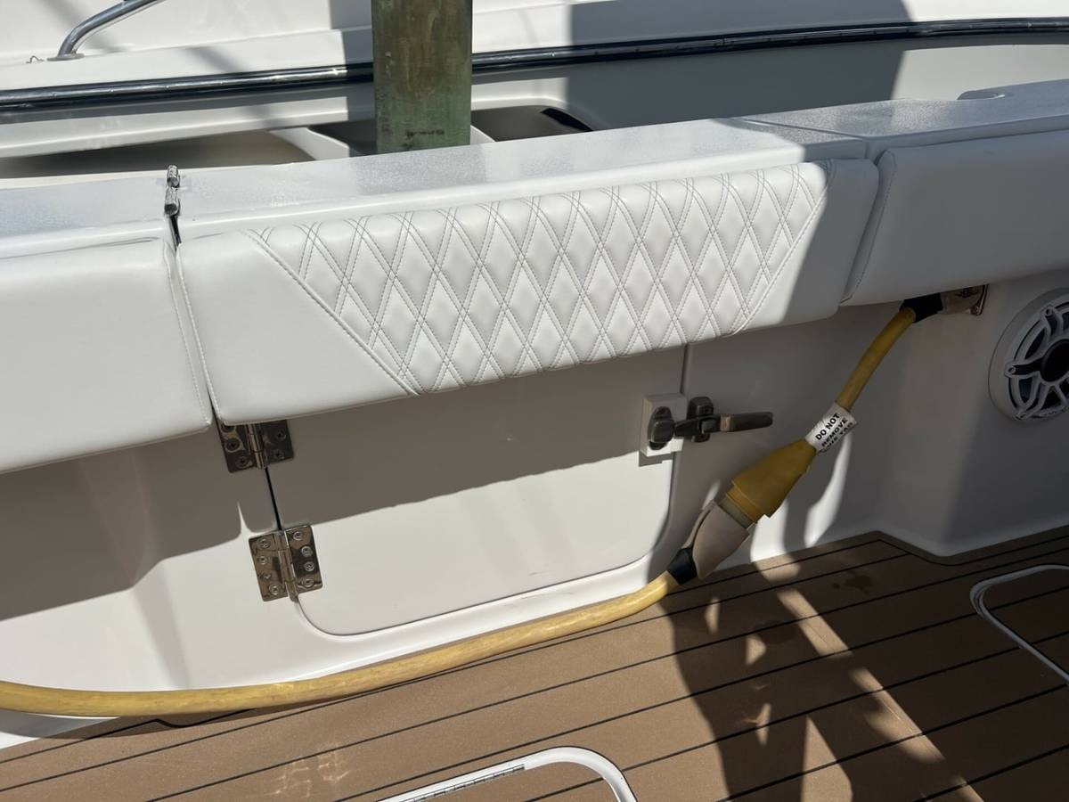 2023 Custom 53 Queen/Smith Custom Boat photo 15