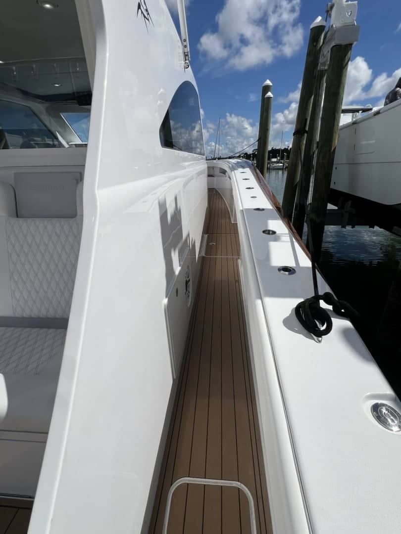 2023 Custom 53 Queen/Smith Custom Boat photo 18