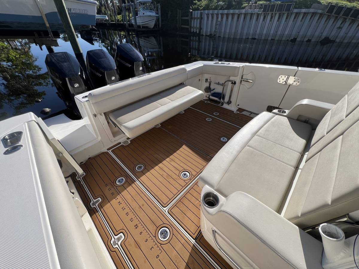 2017 Boston Whaler 380 Outrage "GLORY DAYS" photo 24