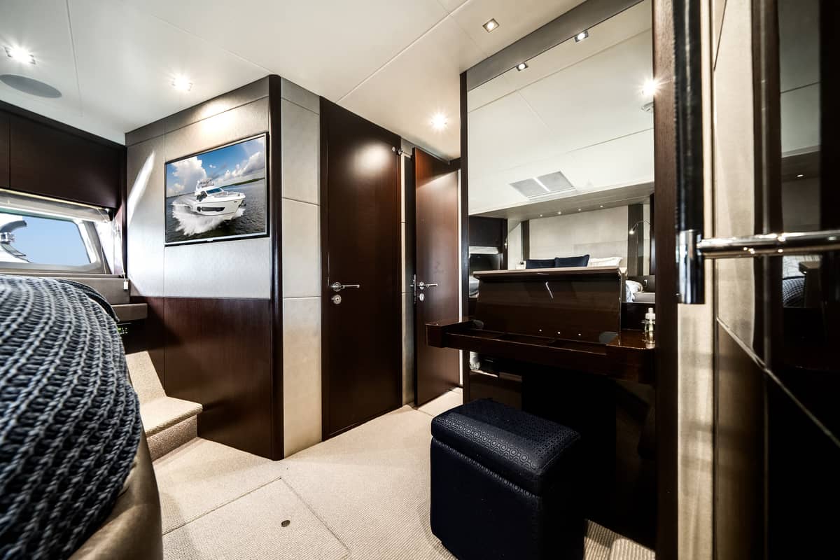 2019 Sunseeker 76 Flybridge "Lady M" photo 26
