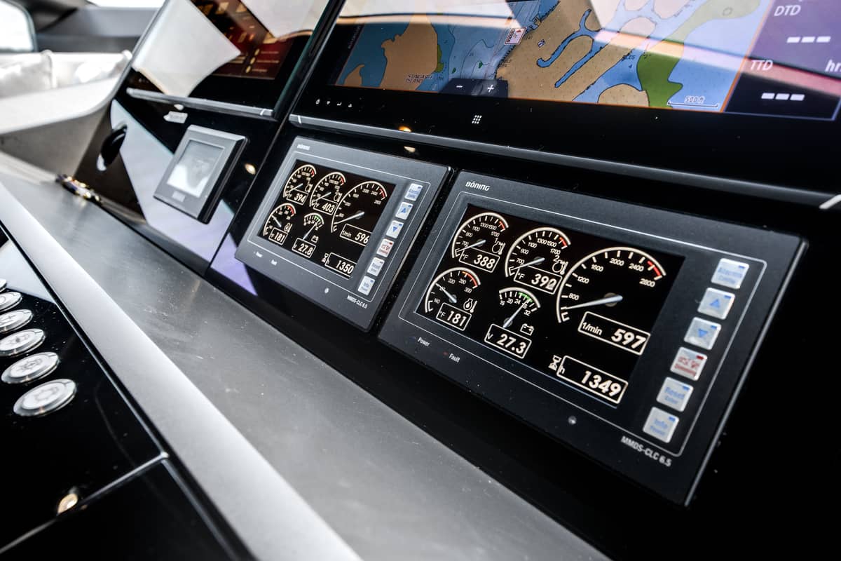 2019 Sunseeker 76 Flybridge "Lady M" photo 14