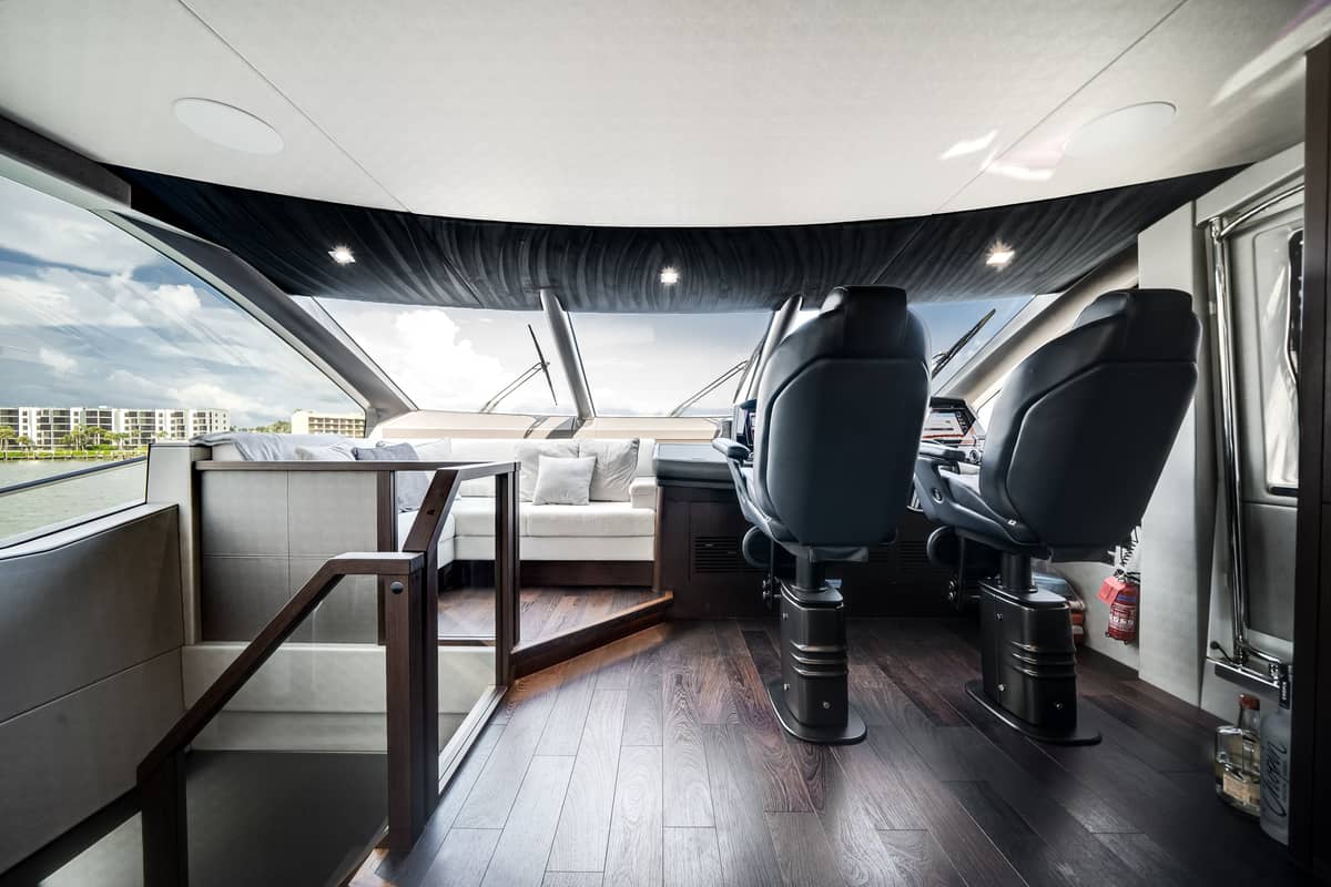 2019 Sunseeker 76 Flybridge "Lady M" photo 10
