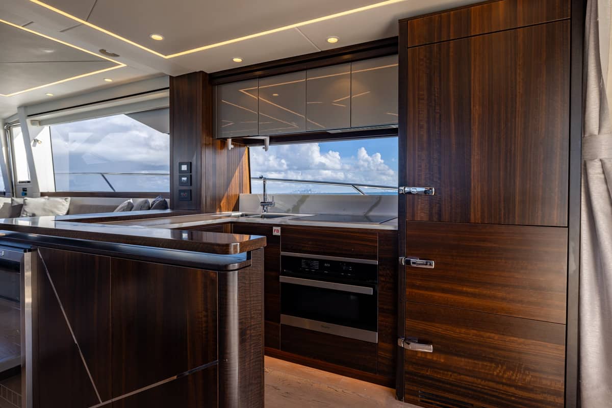 2022 Sunseeker Manhattan 68 photo 28