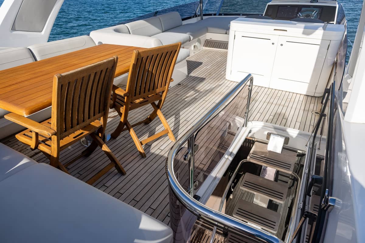 2022 Sunseeker Manhattan 68 photo 8
