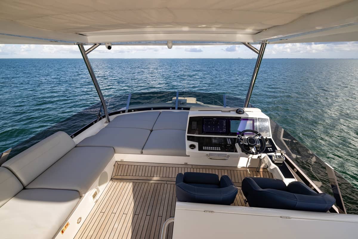 2022 Sunseeker Manhattan 68 photo 12