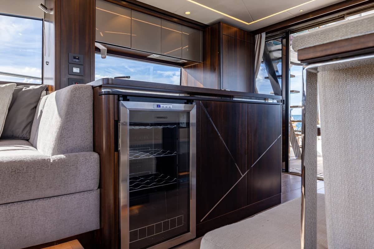 2022 Sunseeker Manhattan 68 photo 38